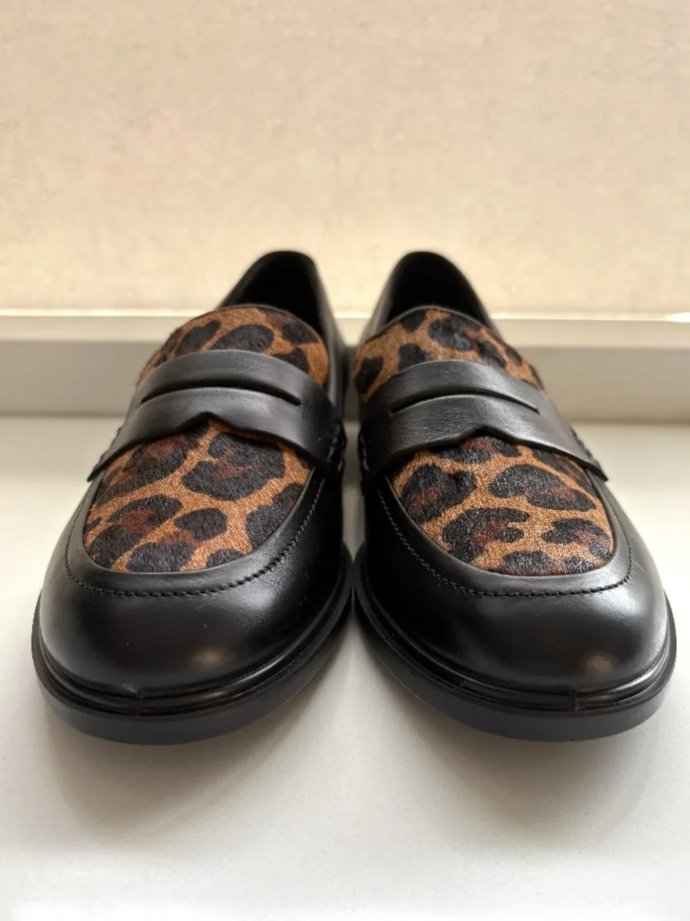 Ecco Dress Classic 15 Penny Loafers Slip On Black Leopard Size 37 US 6 - 6.5 NEW